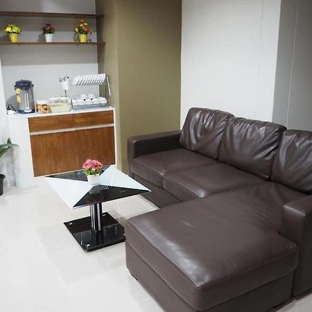 Regent Room Hotel สุราษฎร์ธานี ภายนอก รูปภาพ
