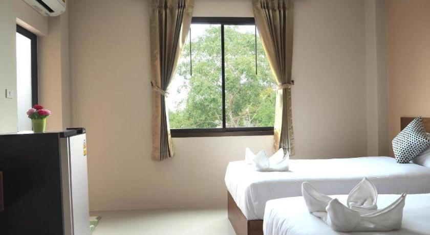 Regent Room Hotel สุราษฎร์ธานี ภายนอก รูปภาพ
