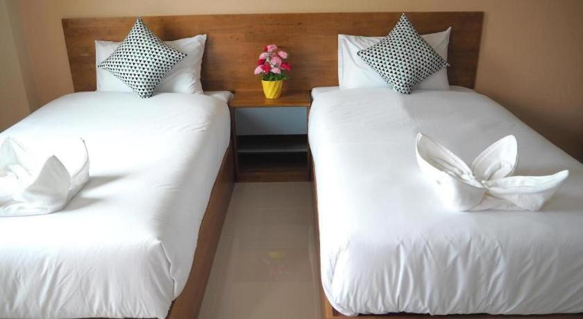 Regent Room Hotel สุราษฎร์ธานี ภายนอก รูปภาพ