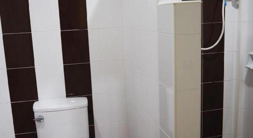 Regent Room Hotel สุราษฎร์ธานี ภายนอก รูปภาพ