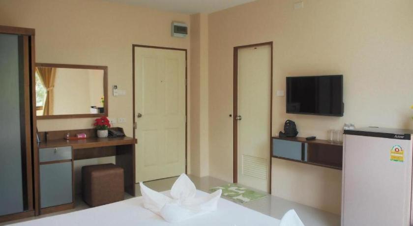 Regent Room Hotel สุราษฎร์ธานี ภายนอก รูปภาพ